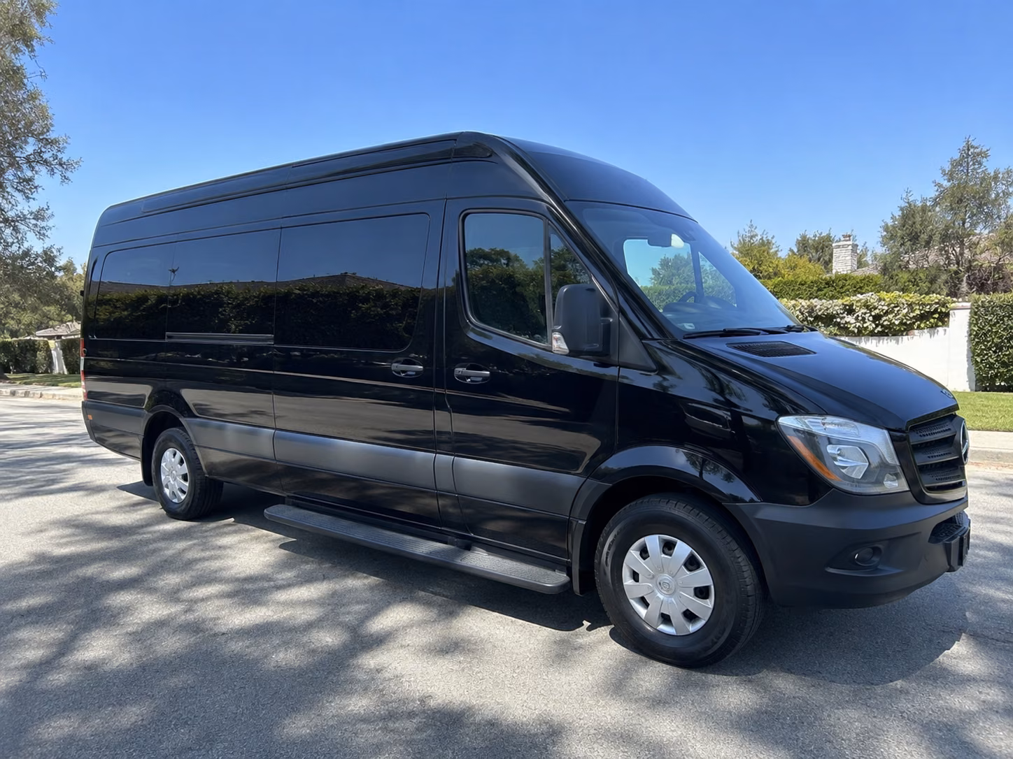 find the perfect transportation for your next corporate event 5