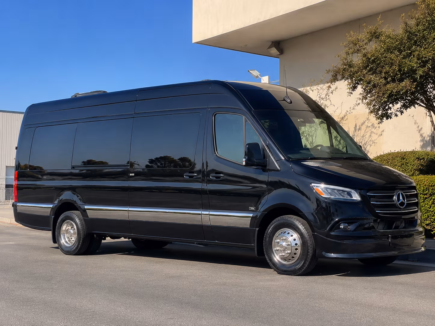 sparks 10 passenger sprinter van